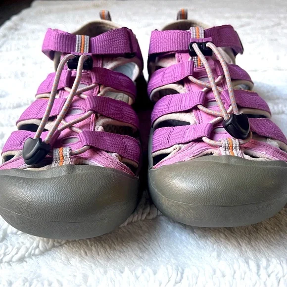 Keen Purple Newport H2 Waterproof Washable Water Shoes Sandals - Picture 9 of 15
